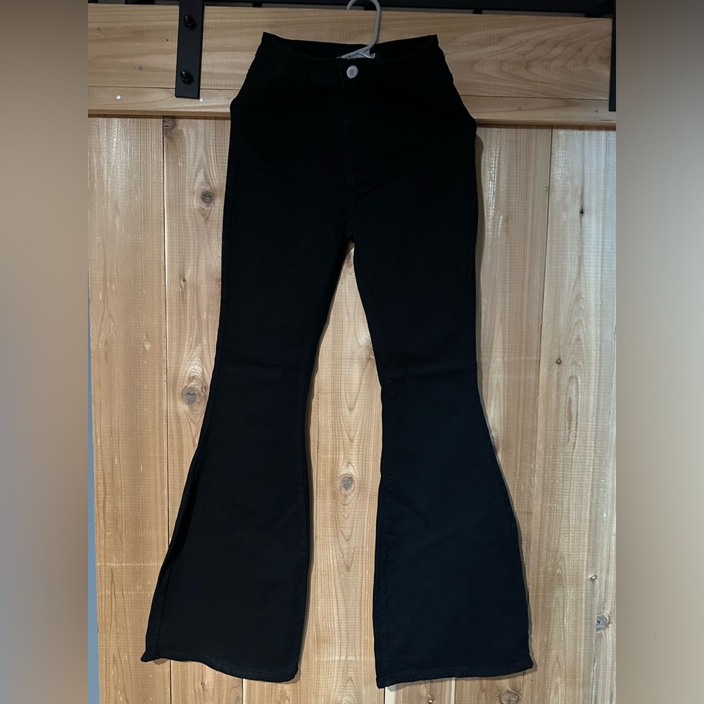 Willow Boutique - Flare Jeans - NEW